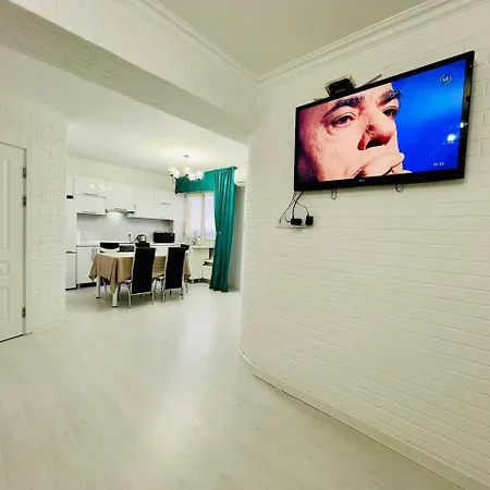 Grand 3 Apartment *